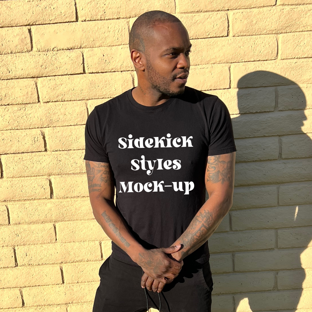Black shirt mock-up - SDD-MKU-0104