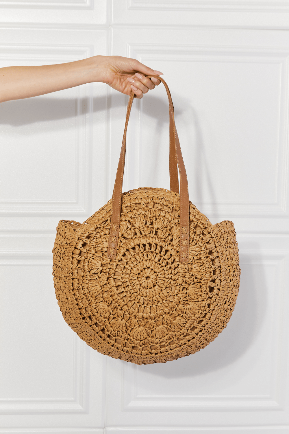 C'est La Vie Crochet Handbag in Caramel