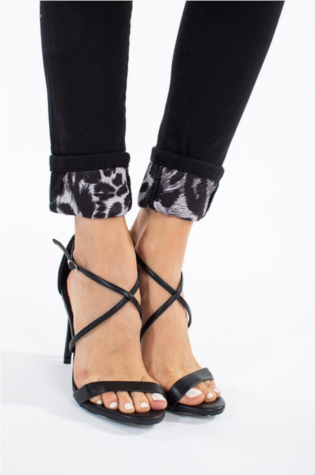 Rebel With a Cause Snow Leopard Patch Kan Can Skinnies